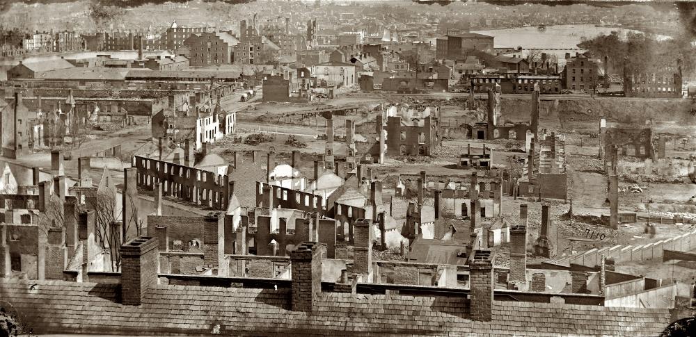 Photo showing: Richmond in Ruins: 1865 -- April 1865. Richmond, Virginia.  Burned district along the James River.