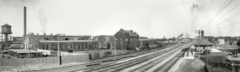 Photo showing: Despatch Depot -- Despatch, New York, circa 1906. Merchants' Despatch Transportation Co. The rail hub now known as East Rochester.