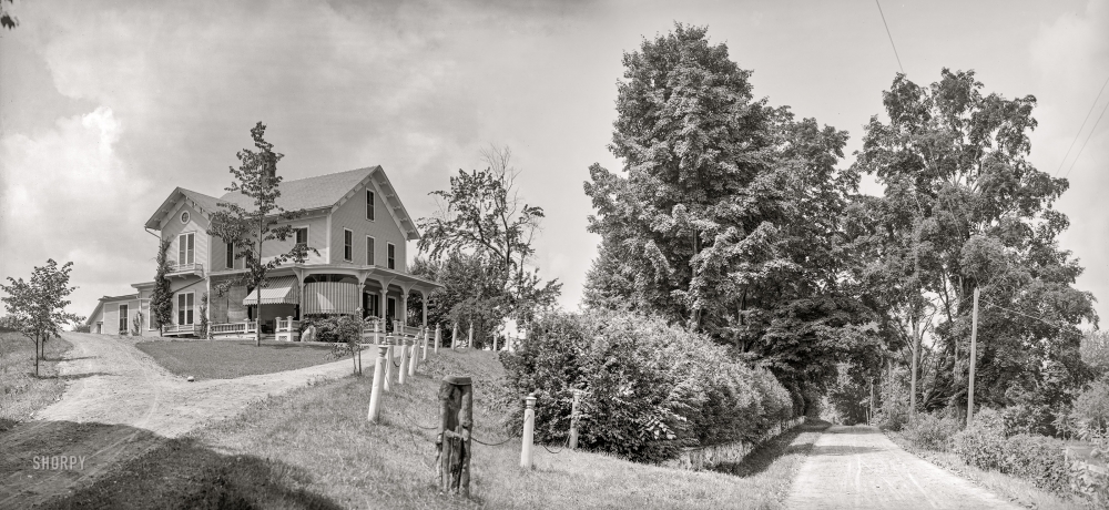 Photo showing: The Maples -- 1904. Rutland, Vermont. Dorr place (The Maples) & Dorr Road. Residence of Mrs. Julia C.R. Dorr.