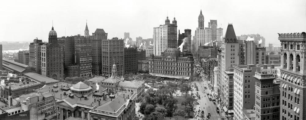 Photo showing: Lower Manhattan Panorama -- Manhattan circa 1908. Landmarks in this panorama of four 8x10 glass plates include Broadway, City Hall Park, the City Hall Post Office, the Singer, Park Row, Home Life Insurance and City Investing buildings and, far left, Manhattan Terminal.