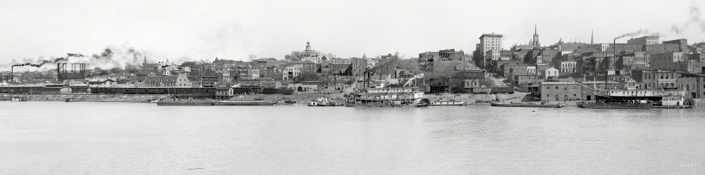 Photo showing: Vicksburg Panorama -- Composite of three 8x10 inch glass negatives.