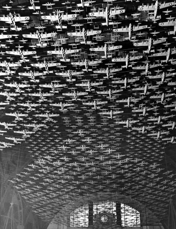 Photo showing: Model Flight -- Model airplanes decorate the ceiling of the train concourses at Union Station in Chicago, Illinois, 1943.