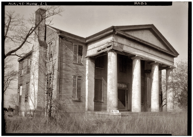 Photo showing: Rodah Horton House -- On the Meridian Pike near Huntsville, Alabama, 1934.