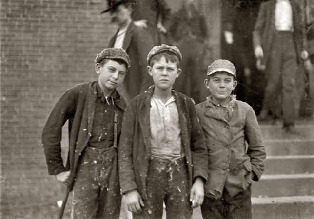 Photo showing: Loray Mill -- November 1908. Gastonia, N.C.. Going home from Loray Mill. Smallest boy on the right, John Moore. 13 years old.