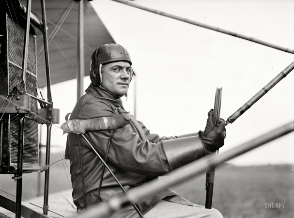 Photo showing: Ready for Takeoff: 1912 -- Capt. F.B. Hennessy, Curtiss plane, College Park, Maryland.