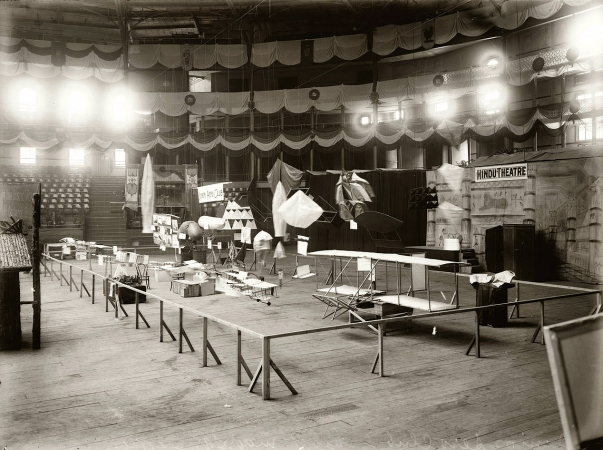 Photo showing: Junior Aero Club -- Junior Aero Club exhibit at Madison Square Garden toy show, 1908. Airplanes, zeppelins, kites etc.