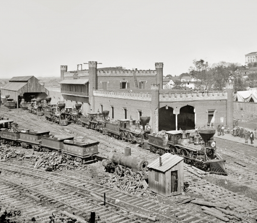 Photo showing: Civil War Rail -- Nashville, Tennessee rail yard and depot with locomotives, 1864.