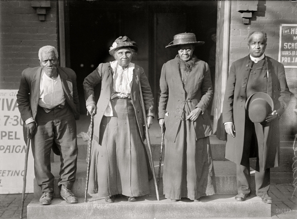 Photo showing: Slaves Reunion -- Cosmopolitan Baptist Church, 921 N Street N.W., Washington, D.C., circa 1916.