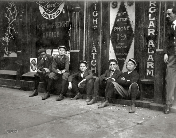 Photo showing: Night Watch -- November 1910. Birmingham, Alabama. A.D.T. boys (telegraph messengers). 'They all smokes.' 