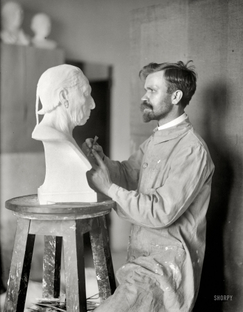 Photo showing: Tete-a-Tete -- Washington, D.C., 1914. Frank Mischa, sculptor.