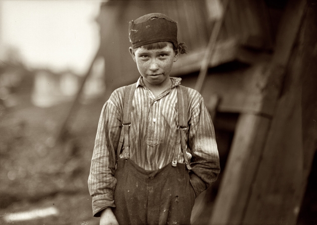 Photo showing: Mill Worker -- November 1910. Birmingham, Alabama. John Tidwell, doffer in Avondale Mills.