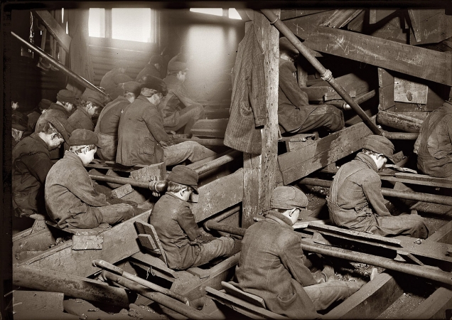 Photo showing: Breaker Boys -- January 1911. Breaker boys, Pennsylvania Breaker, South Pittston.