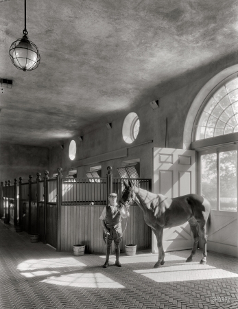 Photo showing: Caumsett Manor -- October 12, 1933. Huntington, Long Island. Marshall Field estate at Lloyd Neck. Interior view of polo stables.