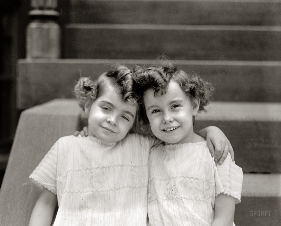 Photo showing: Best Friends Forever -- May 20, 1922. Washington, D.C. Veronica and Miriam de Gracie.