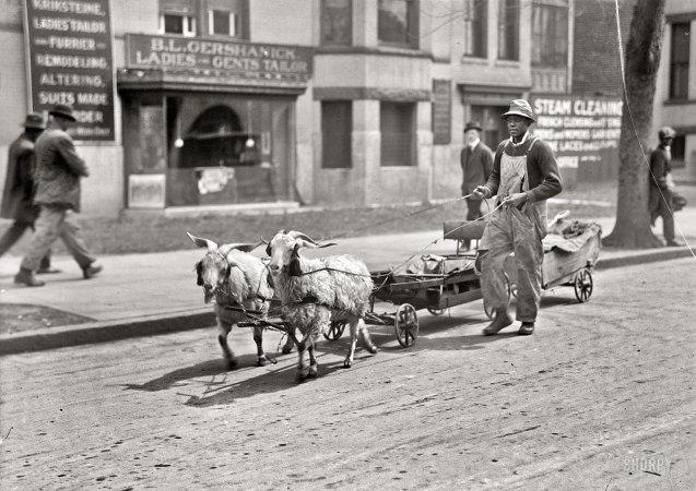 Photo showing: Billymobile -- Washington, D.C., circa 1917. Passing 2150 P Street N.W.