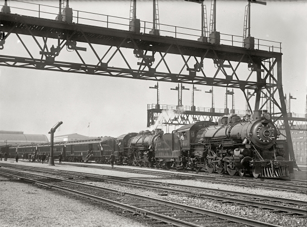 Photo showing: Safety First Train -- Baltimore and Ohio Railway. Safety first train, at Union Station, Washington, 1917.