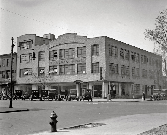 Photo showing: Ford Dealer: 1923 -- Taylor Motor Co. 14th and T streets N.W., Washington, D.C.