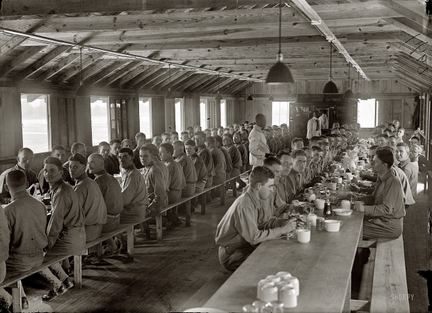 Photo showing: Officers Mess -- Fort Myer officers' training camp mess, Arlington, Virginia, 1917.
