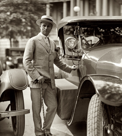 Photo showing: The Car Model of Billy Mitchell -- Washington, D.C September 25, 1923. Brigadier General William Mitchell.