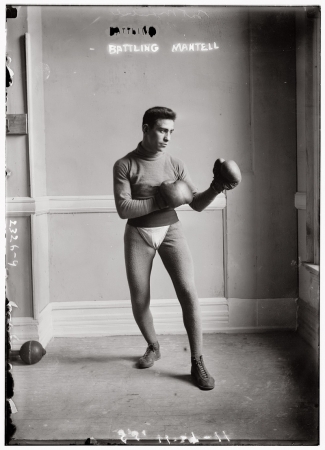 Photo showing: Battling Mantell -- The boxer in November 1911.