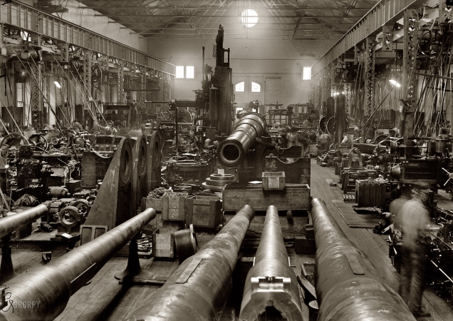 Photo showing: Big Guns -- 1917. U.S. Navy Yard, Washington. Sight shop, big gun section.