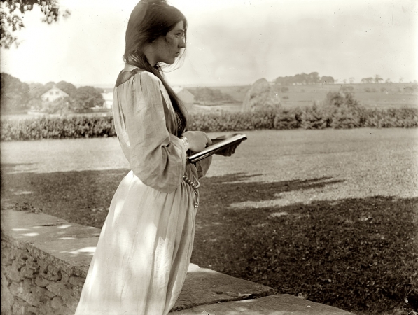 Photo showing: The Sketch -- The Sketch. 1902. Beatrice Baxter Ruyl in Newport, Rhode Island.