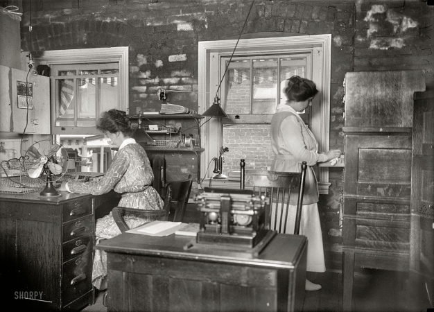 Photo showing: Party Office -- Washington, D.C., 1919. Woman suffrage. National Woman's Party, interior.