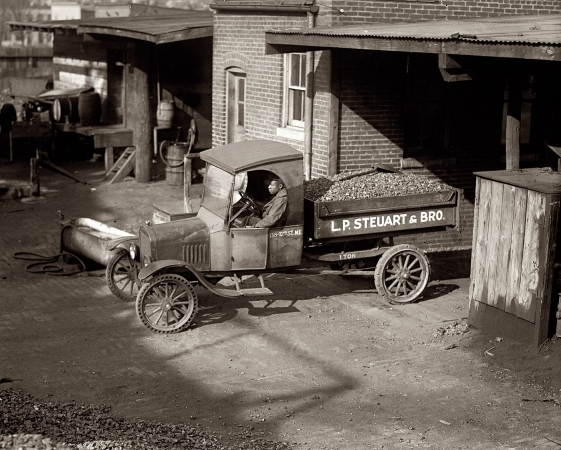 Photo showing: Coal Delivery -- 1924. Ford Motor Co. (L.P. Steuart Coal Depot).