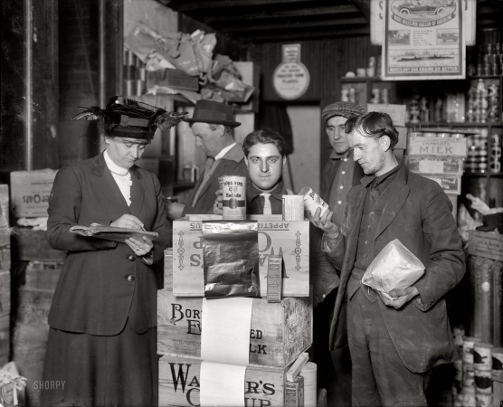 Photo showing: Check My Oil -- The archive's caption for this circa 1918 photo is, somewhat unhelpfully, no caption.