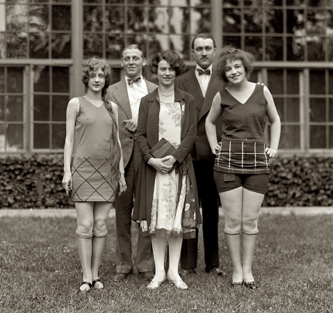 Photo showing: Wannabes: 1925 -- Winners, Paramount Motion Picture School.