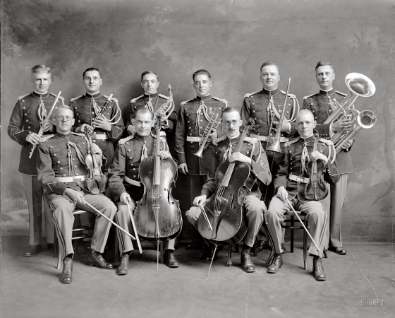 Photo showing: Marine Band Six Plus Four -- Washington, D.C., circa 1910. U.S. Marine Band sextet.