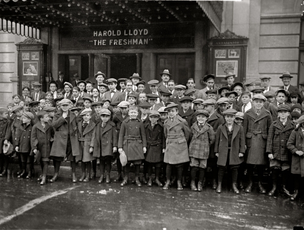 Photo showing: Orphaneum -- November 24, 1925. Washington, D.C. City orphans at Ambassador Theatre. 