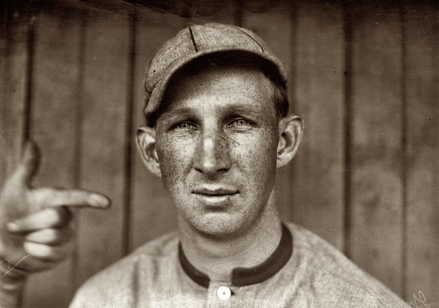 Photo showing: Harvard Eddie -- May 13, 1911. Harvard Eddie Grant, third baseman for the Cincinnati Reds.