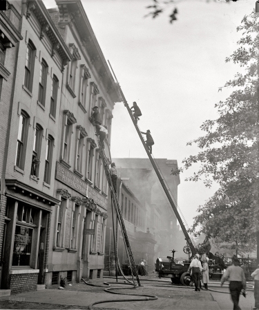 Photo showing: Fire Call -- 312 13th Street N.W., Washington, D.C. Fire at Thomas Somerville plant, July 20, 1926.