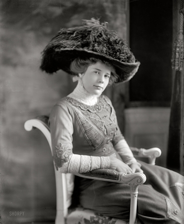 Photo showing: Ethel Roosevelt -- Washington, D.C., circa 1908. The younger daughter of President Theodore Roosevelt.