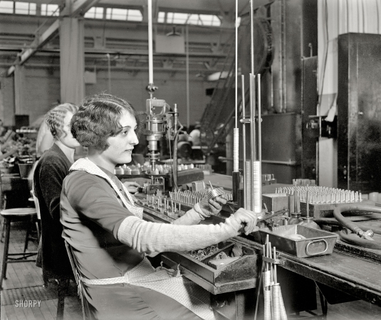 Photo showing: Tune In Tomorrow -- Philadelphia, Pennsylvania, circa 1928. Assembling room, Atwater Kent radio factory.