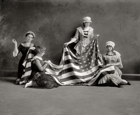 Photo showing: Stars and Stripes -- Birth of the American flag, Washington, D.C., circa 1915. A study for a painting or poster.