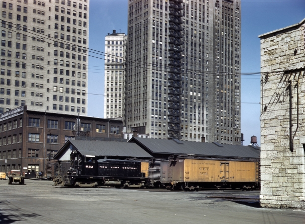 Photo showing: Chicago: 1943 -- New York Central diesel switch engine moving freight cars at the South Water Street terminal of the Illinois Central R.R.