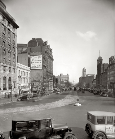 Photo showing: Main Street U.S.A. -- Pennsylvania Avenue, Washington, D.C., March 1925.