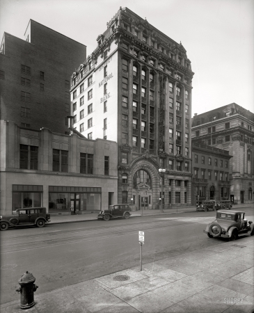 Photo showing: District National Bank -- Washington, D.C., 1931.