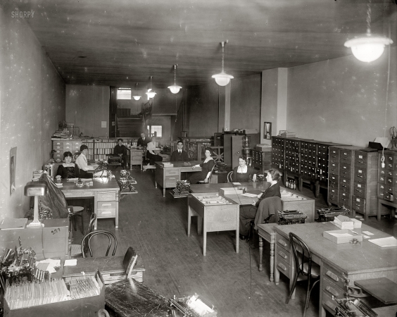 Photo showing: Unlimited Texting: 1919 -- Underwood Typewriter Co. office, Washington, D.C. Also: no windows.