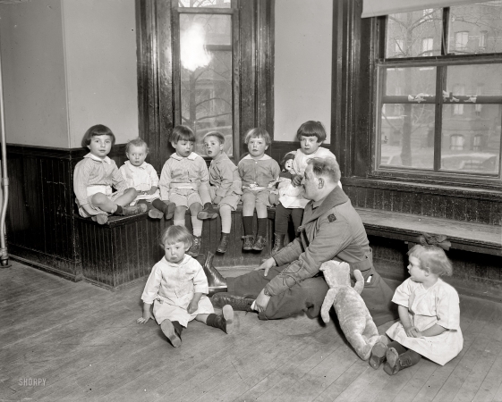 Photo showing: Foundling Tots: 1921 -- Lt. George Pickett III and tots at the Washington Asylum for Foundlings, 1715 15th Street N.W.