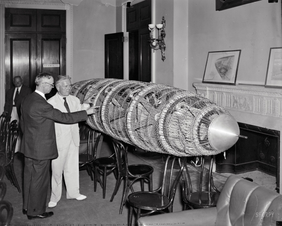 Photo showing: Made in America -- June 9, 1937. Congress sees model of new proposed American-designed dirigible. 