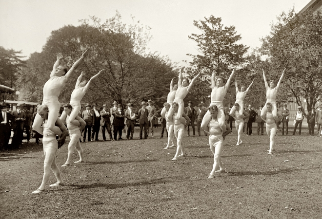 Photo showing: Denmarks Finest -- October 4, 1923. Washington, D.C. Danish athletes at the Pension Office Building.