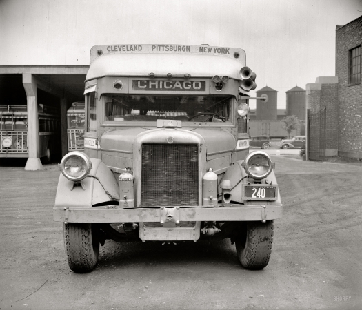Photo showing: Going to Chicago -- Washington, D.C., circa 1938. Greyhound bus.
