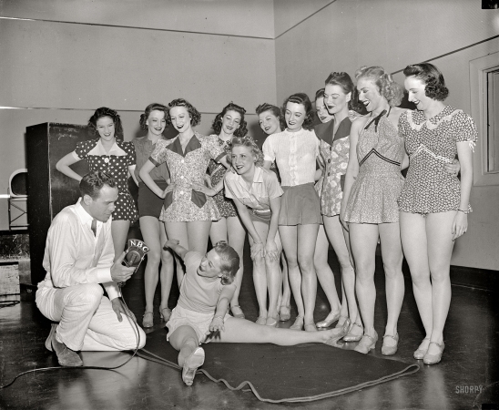Photo showing: I Have to Split Now -- Dancing class, WRC studio, Washington, D.C., circa 1938.