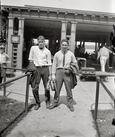 Photo showing: Warren Kealoha -- August 7, 1924. Warren Kealoha, Hawaiian Olympic swimmer, at Tidal Basin bathing pavilion.