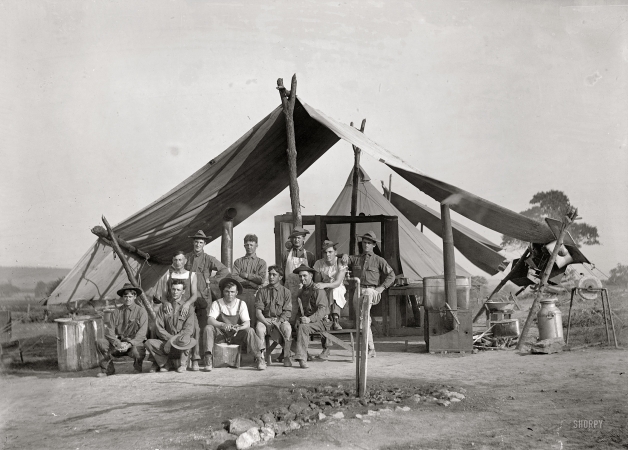 Photo showing: Camp Kitchen -- U.S. Army camp kitchen, circa 1914.
