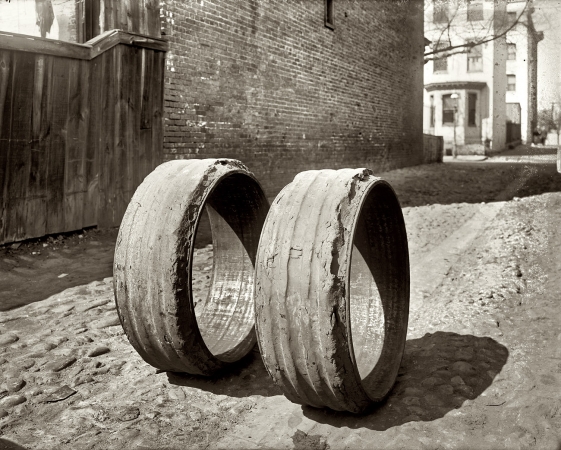 Photo showing: 3,000 Miles -- Washington, D.C., circa 1919. Firestone 3,000-mile tires.