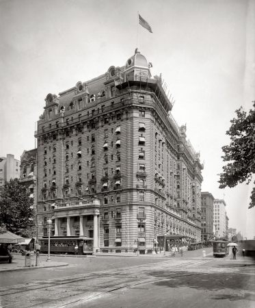 Photo showing: The Willard -- The hotel at 14th Street at Pennsylvania Avenue, Washington, D.C., circa 1922.